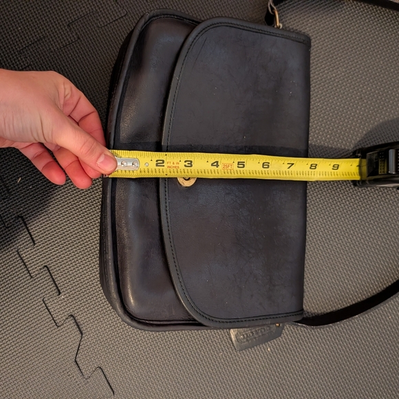 Vintage 1980s Coach City Bag - Picture 9 of 9